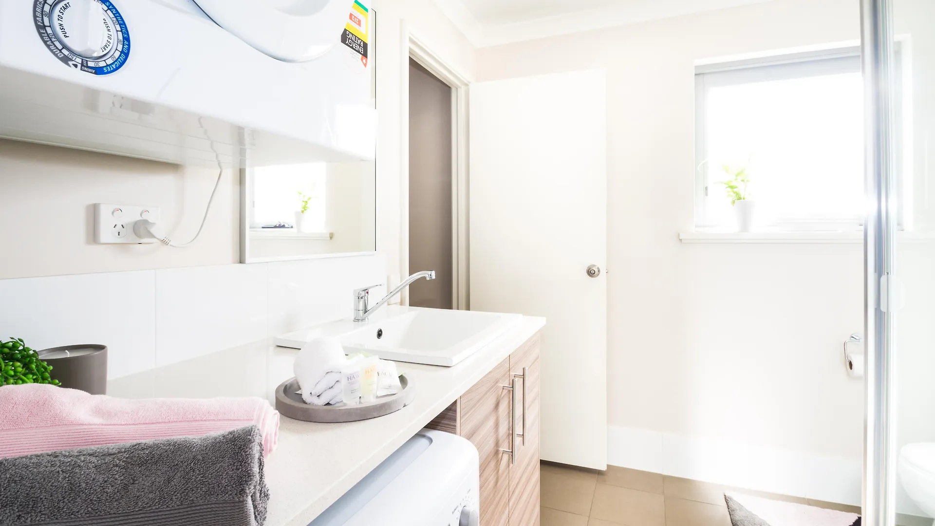 Apart Otel Airport Apartments By Vetroblu Perth