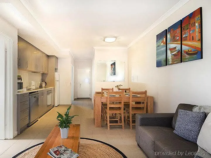 Airport Apartments By Vetroblu Perth 4*,  Avustralya