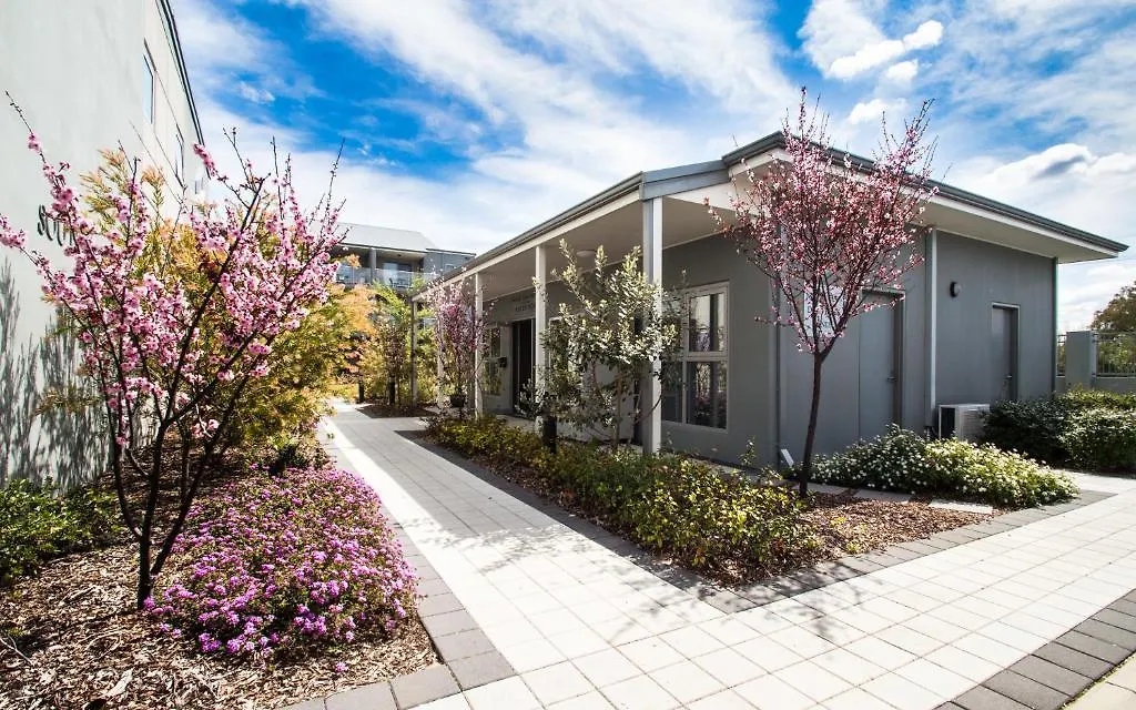 Aparthotel Airport Apartments By Vetroblu Perth