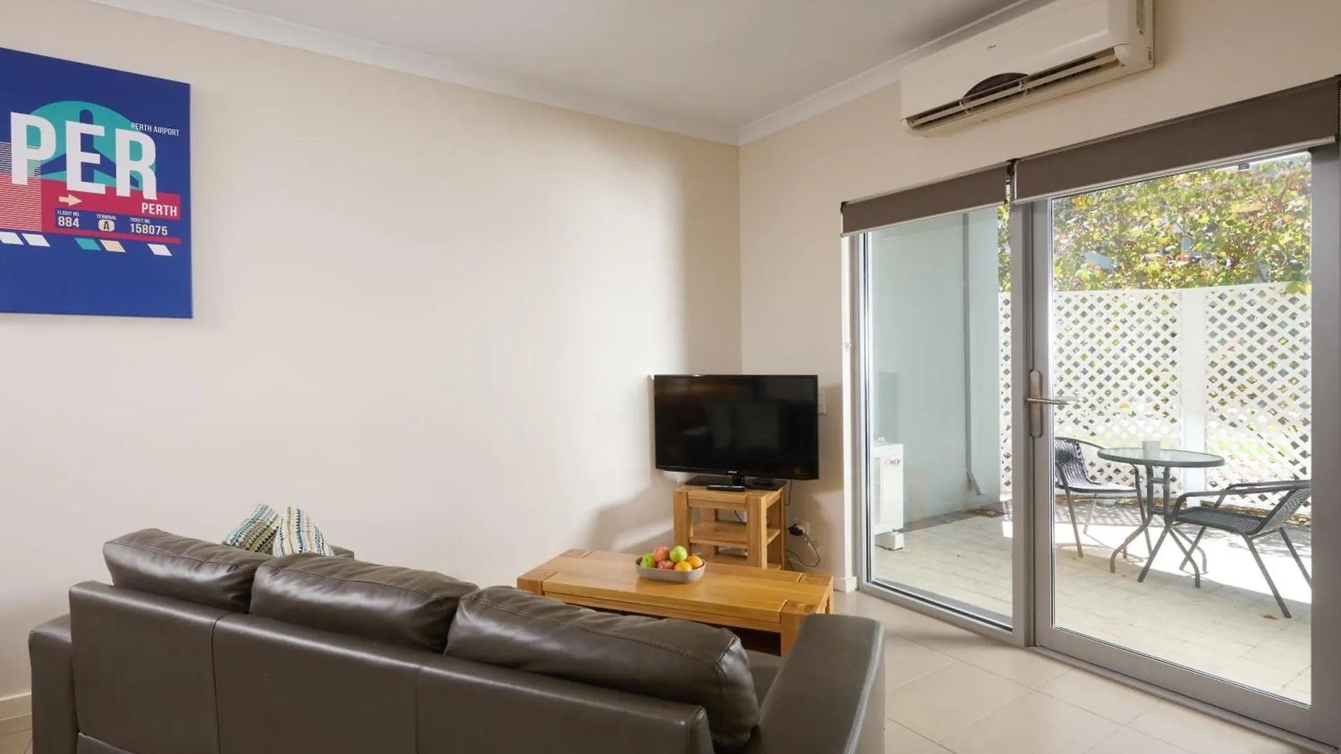 Airport Apartments By Vetroblu Perth Aparthotel