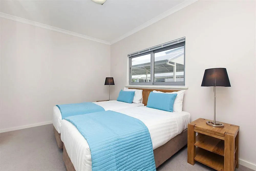 Aparthotel Airport Apartments By Vetroblu Perth