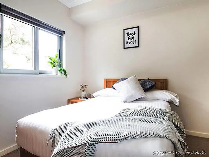 Airport Apartments By Vetroblu Perth Aparthotel