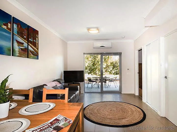 **** Aparthotel Airport Apartments By Vetroblu Perth Australia